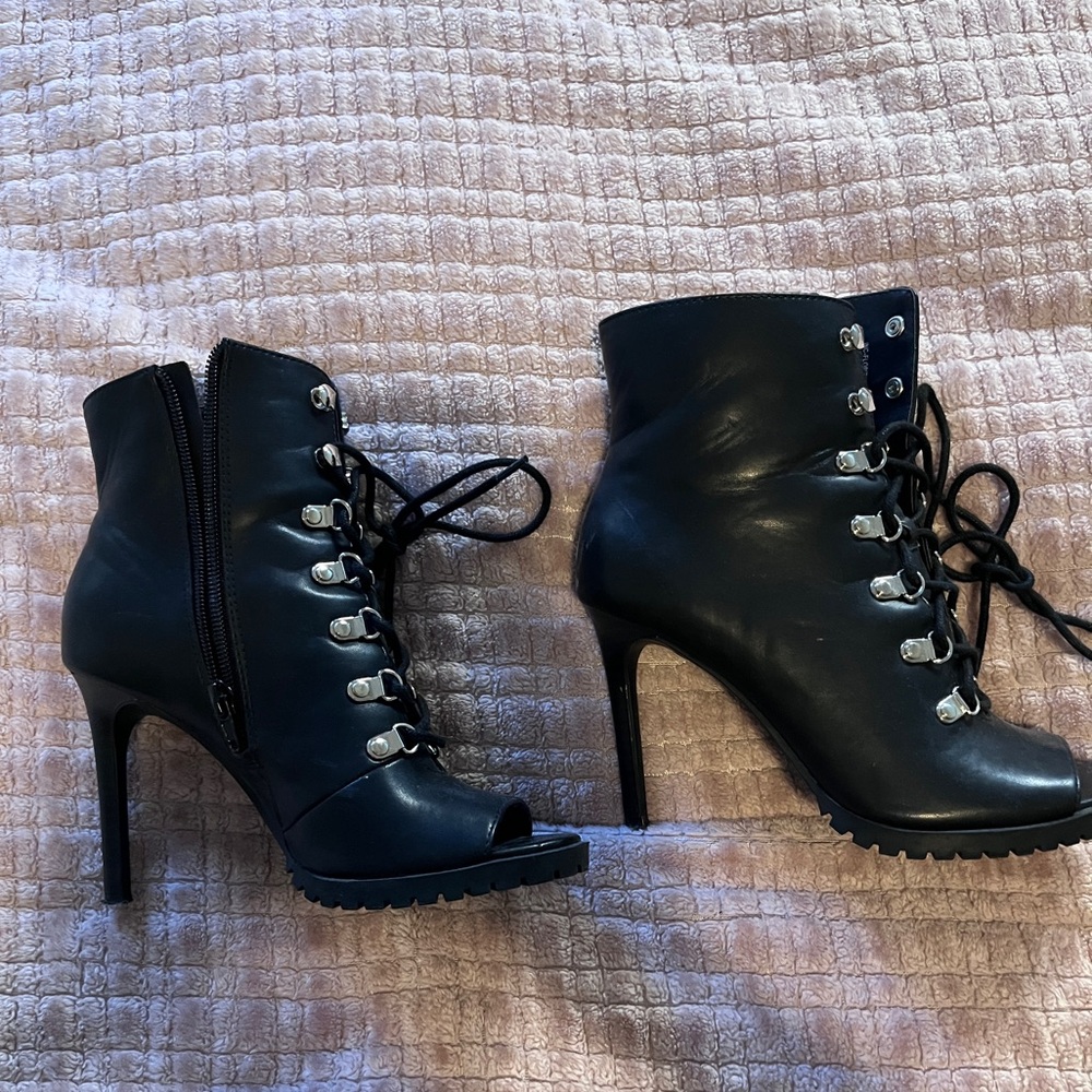 INC open toed bootie gently worn size 5.5.